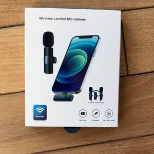 Wireless Lavalier Microphone for Cell Phones - Black